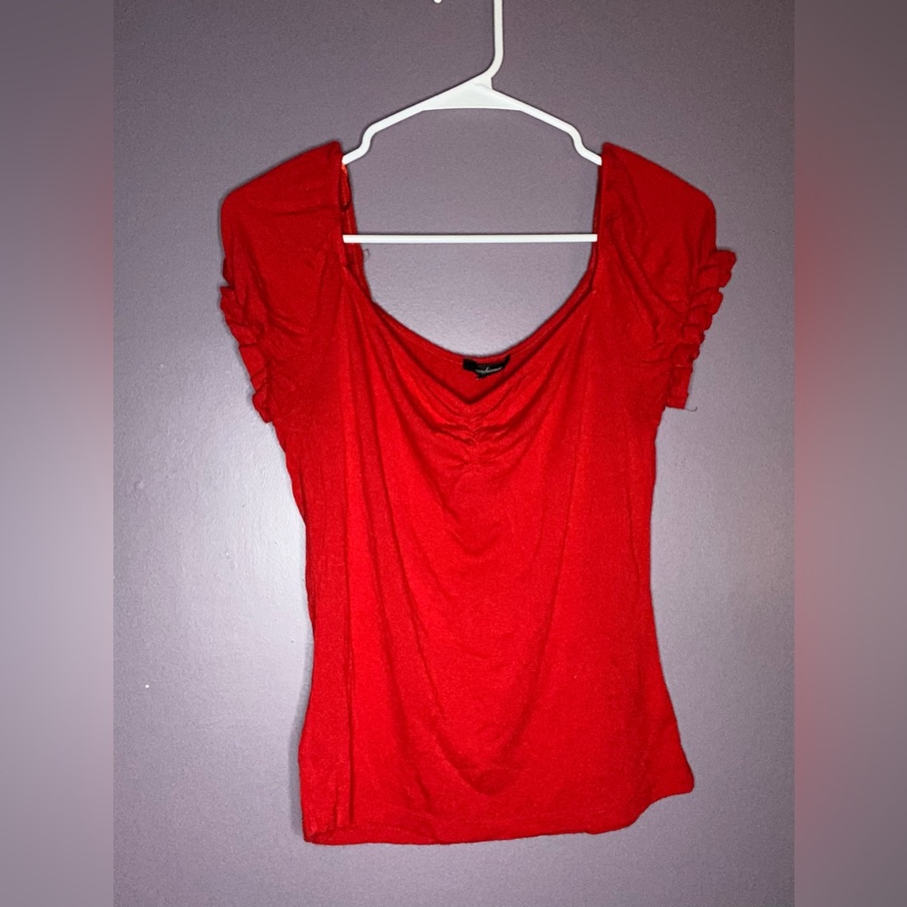 Women's red short sleeve blouse Size Large